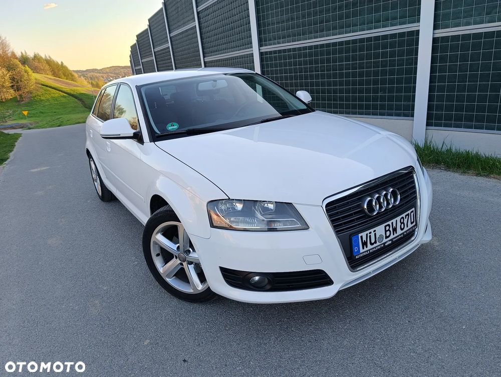 Audi A3 Sportback 2.0 TDI Attraction - 1