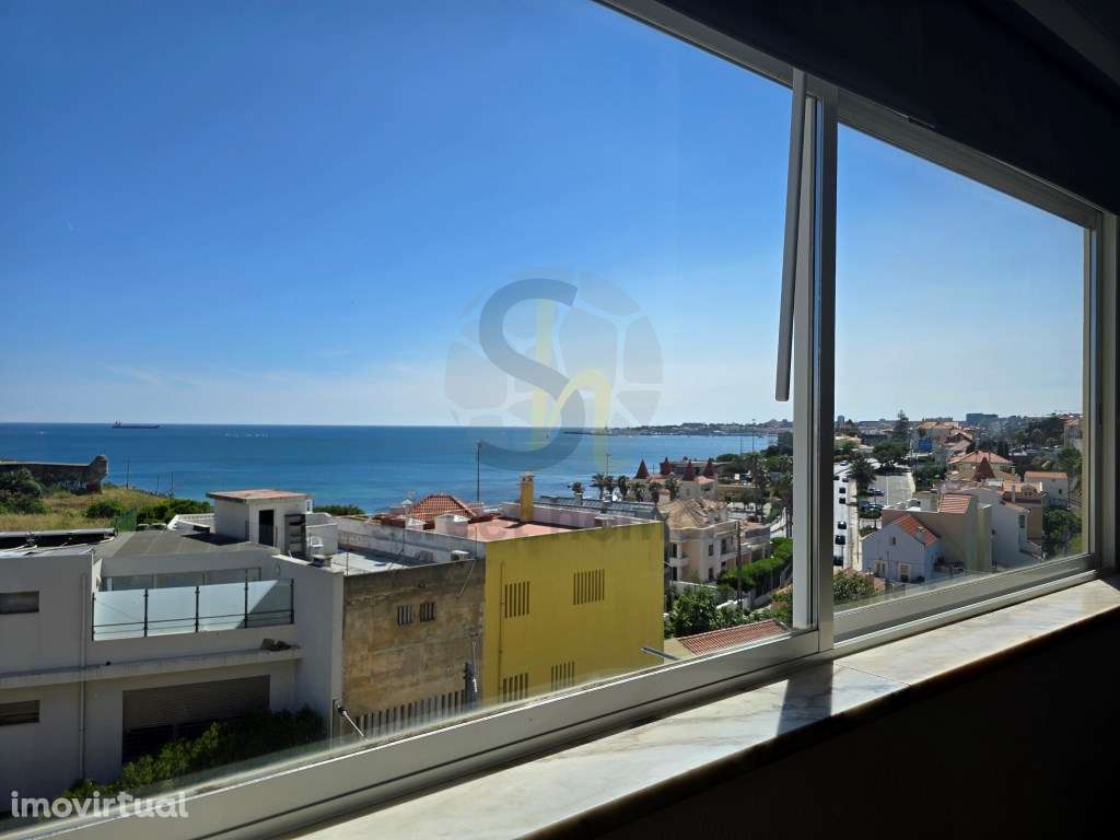 Apartamento Exclusivo em Frente à Praia da Poça, São João do Estoril - Grande imagem: 3/41