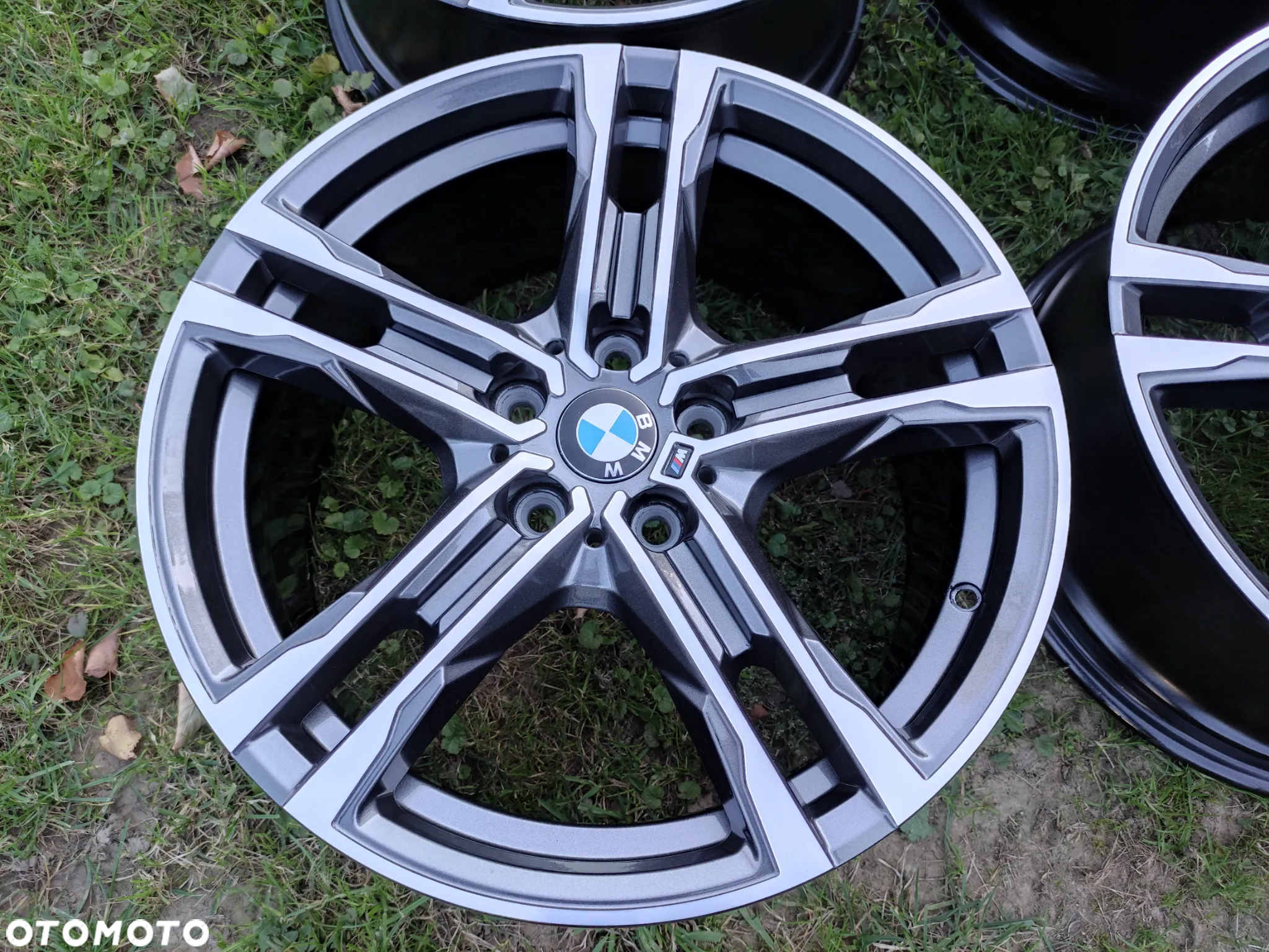 Felgi BMW M-PAKIET 1 F40 2 F45 F46 X1 X2 18'' - 3