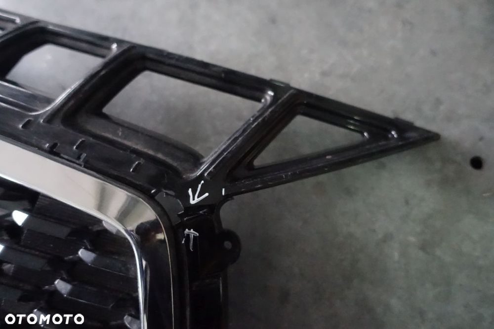 ATRAPA GRILL HYUNDAI i30 III 17r.- - 3
