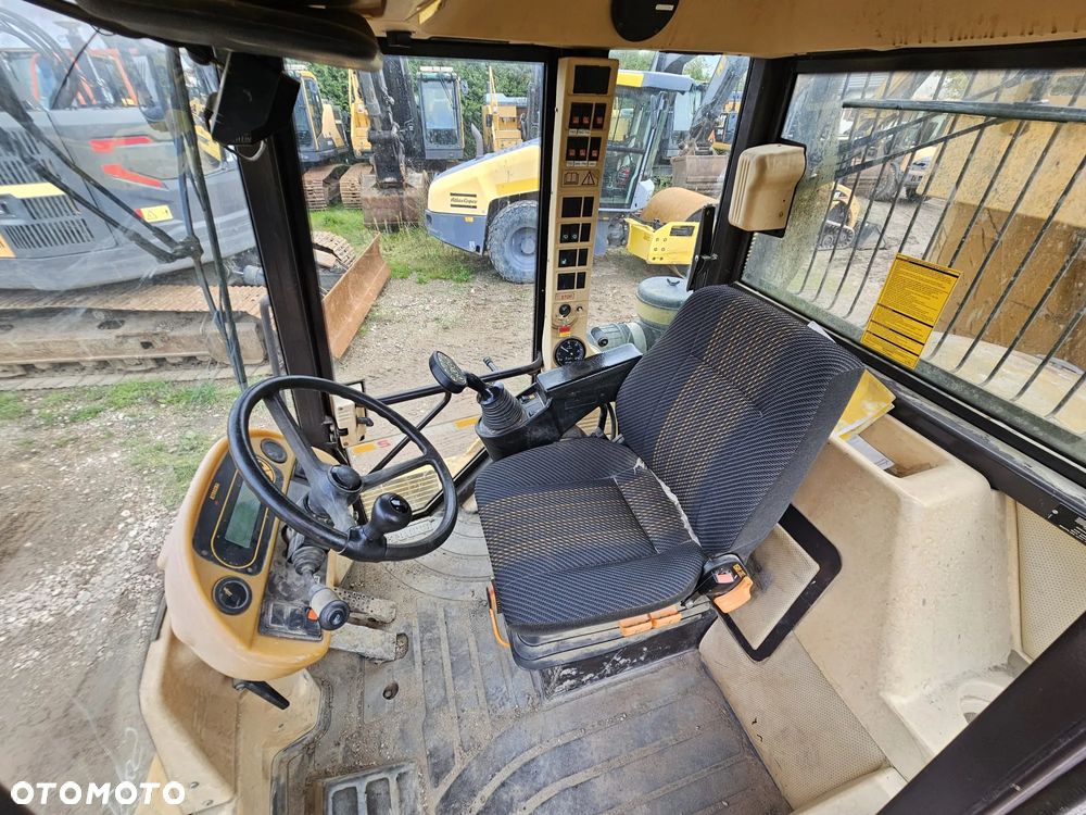 Hydrema 912 C 912 912D - 13