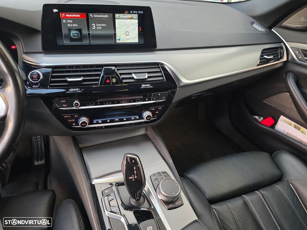 BMW 520 d xDrive Aut. M Sport Edition - 27