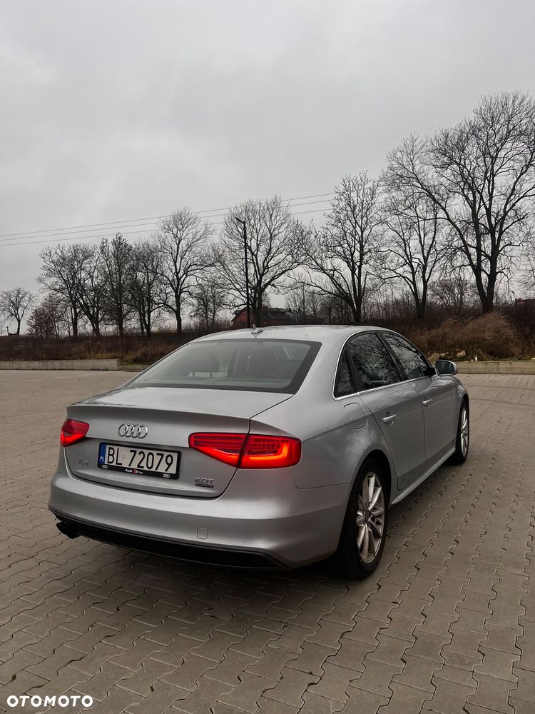Audi A4 Limousine 2.0 TFSI Quattro S tronic - 5