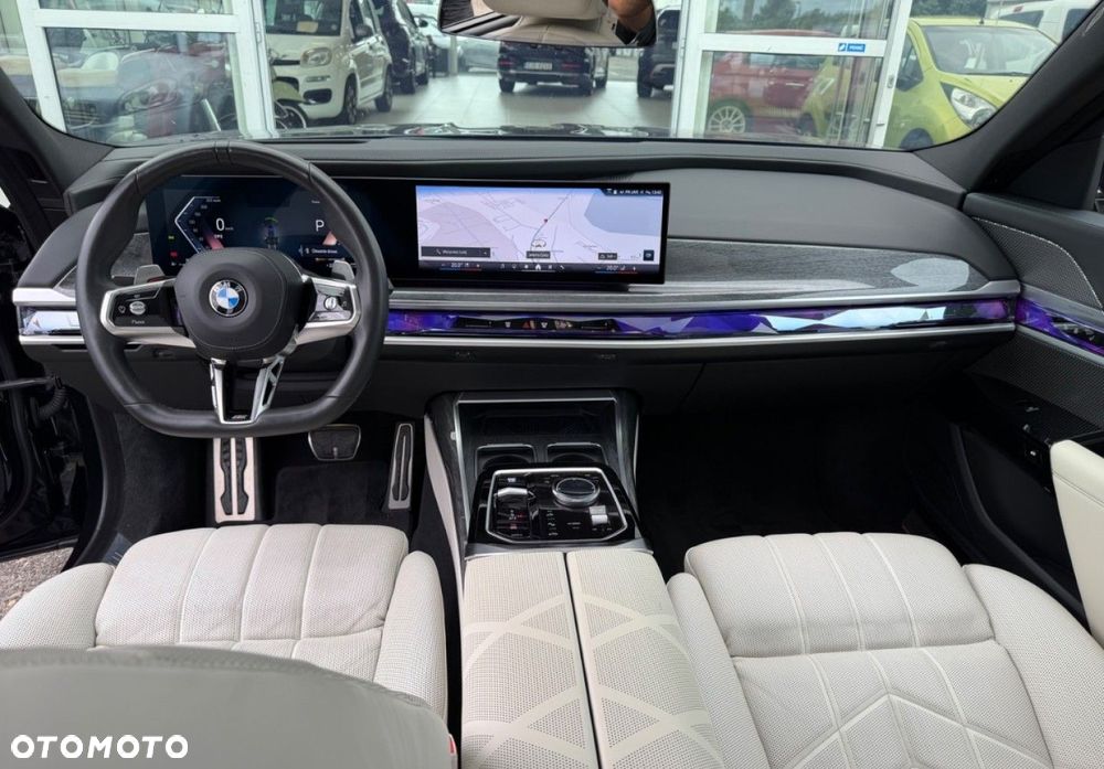 BMW Seria 7 - 22