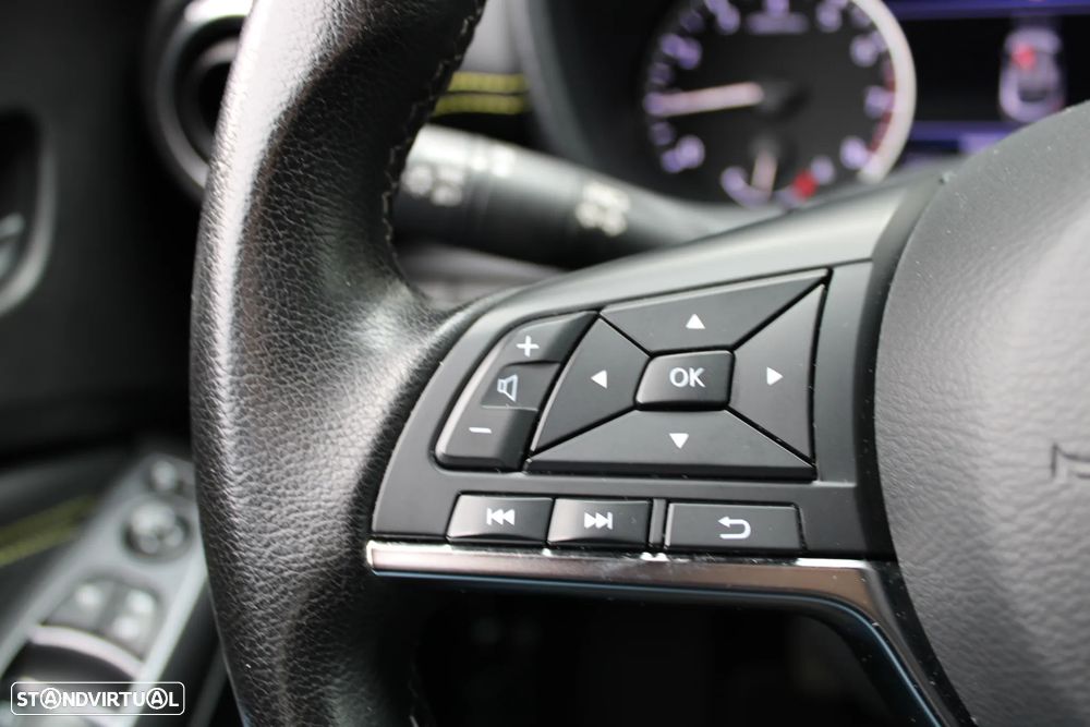 Nissan Juke 1.0 DIG-T Kiiro - 27