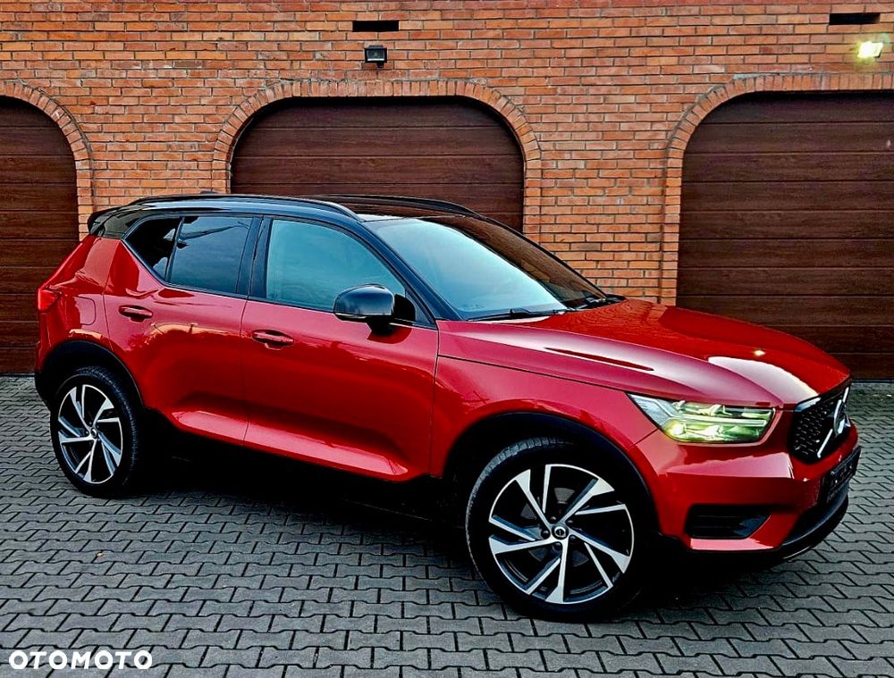 Volvo XC 40 D4 AWD Geartronic R-Design - 2