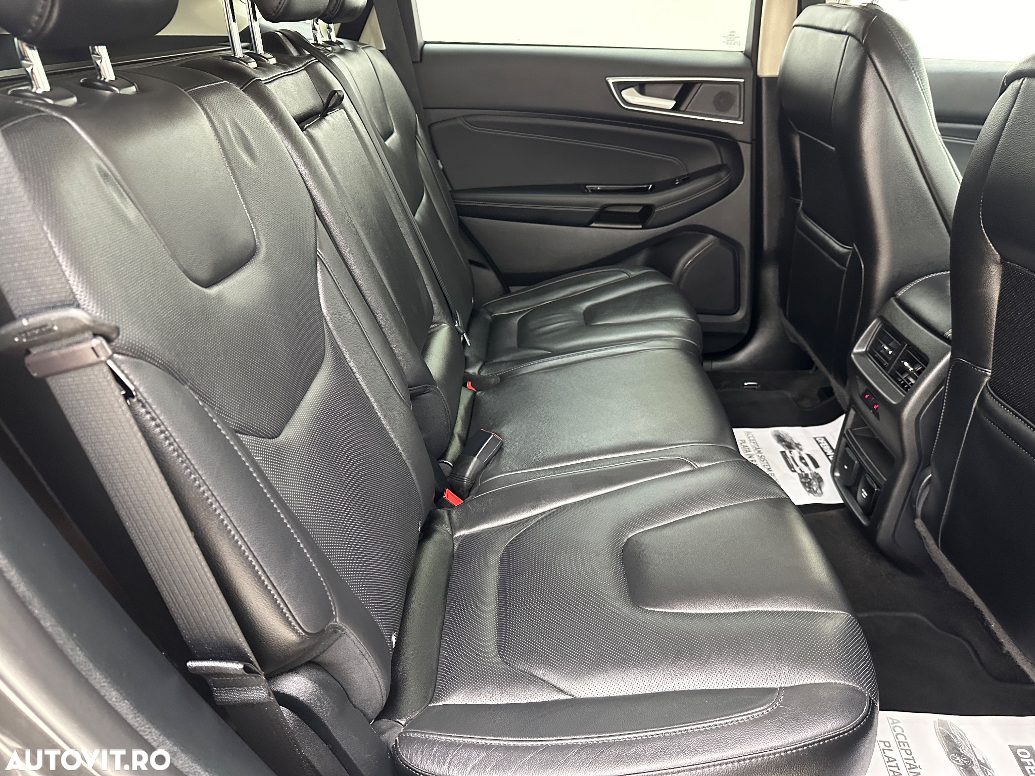 Ford Edge - 18