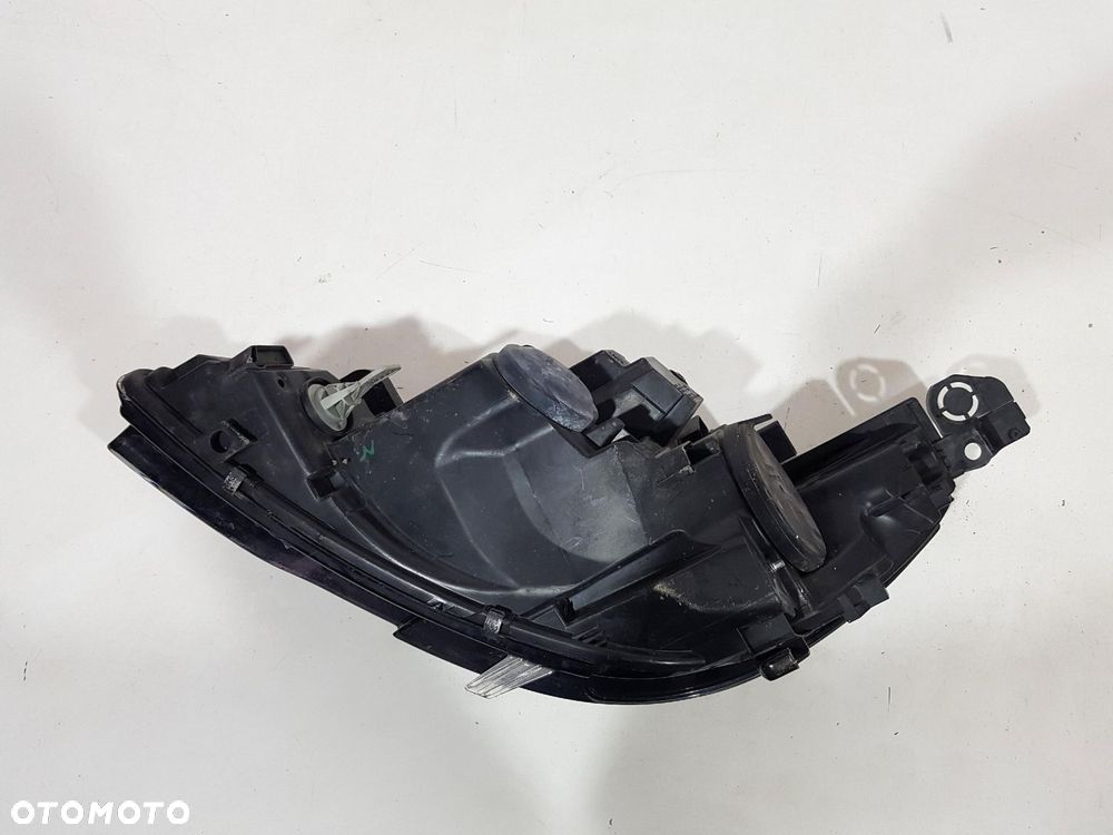 PEUGEOT 308 II 2 T9 LAMPA PRZÓD PRZEDNIA PRAWA 9677522980 EUROPA ORYGINAŁ - 6
