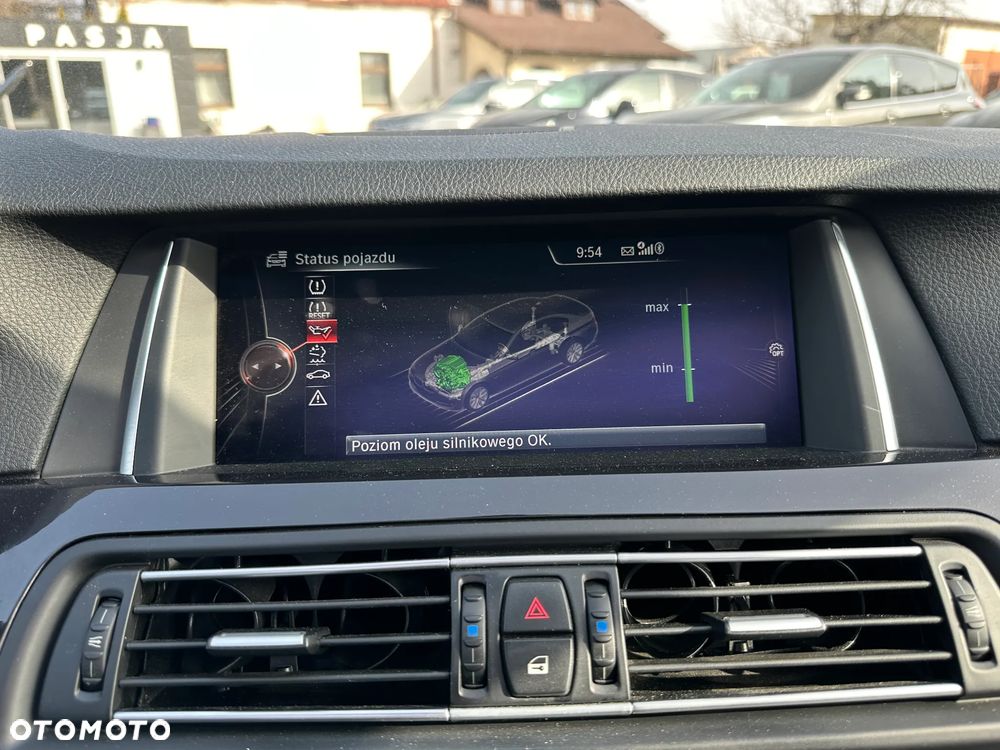 BMW Seria 5 530d xDrive Luxury Line - 36