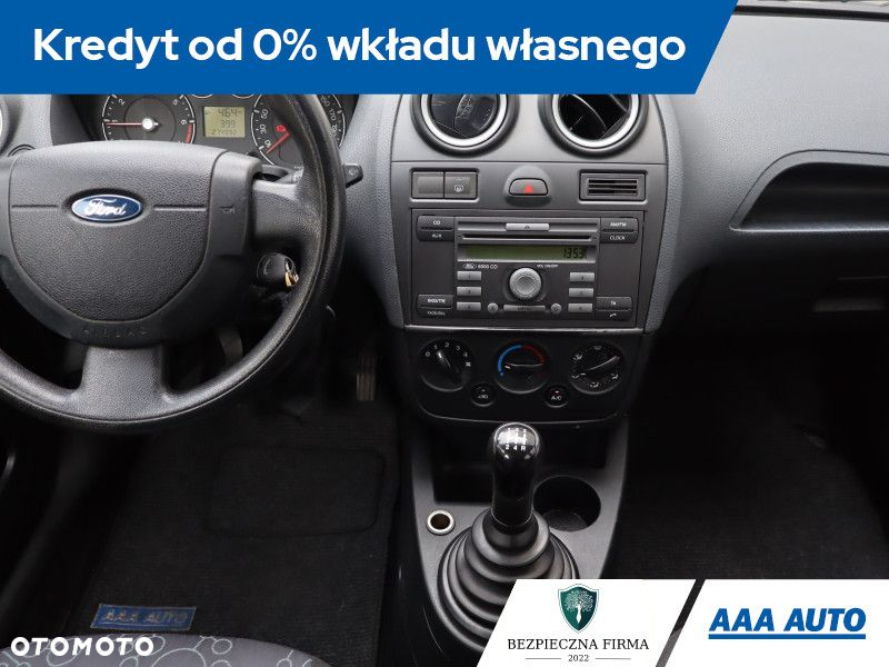Ford Fiesta - 13