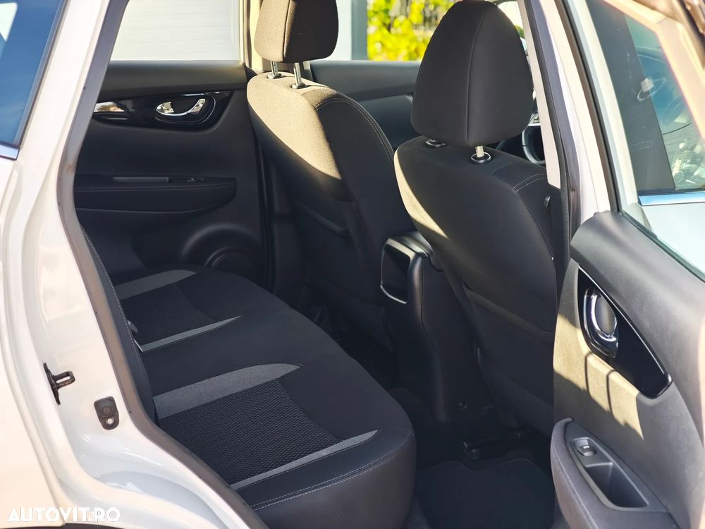 Nissan Qashqai 1.3 138CP 2WD N-Connecta - 7