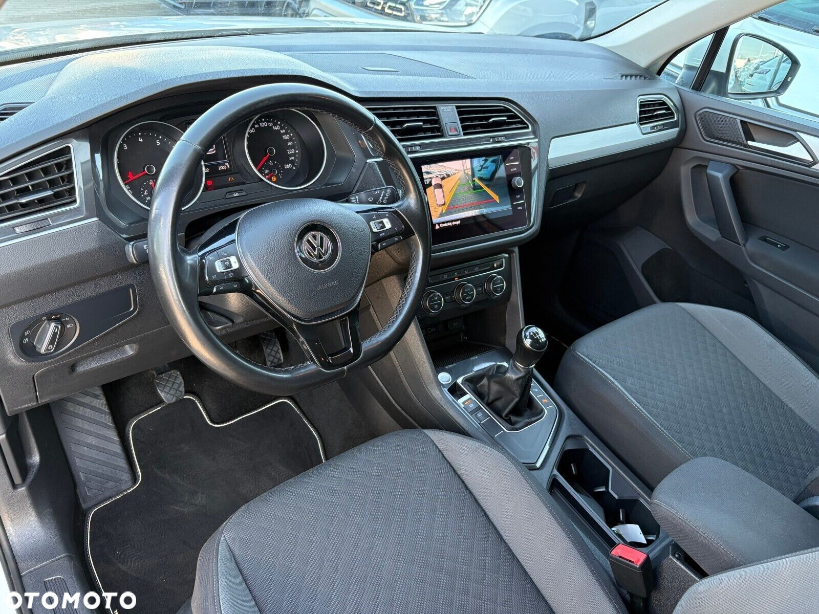 Volkswagen Tiguan 1.5 TSI EVO Comfortline - 11