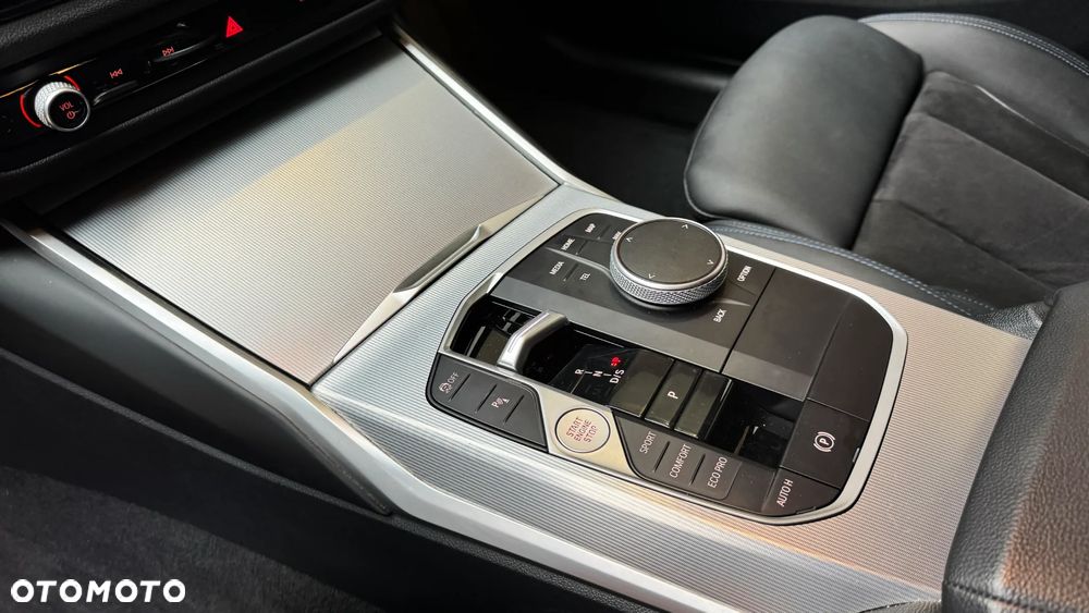 BMW Seria 3 320d M Sport Shadow sport - 25