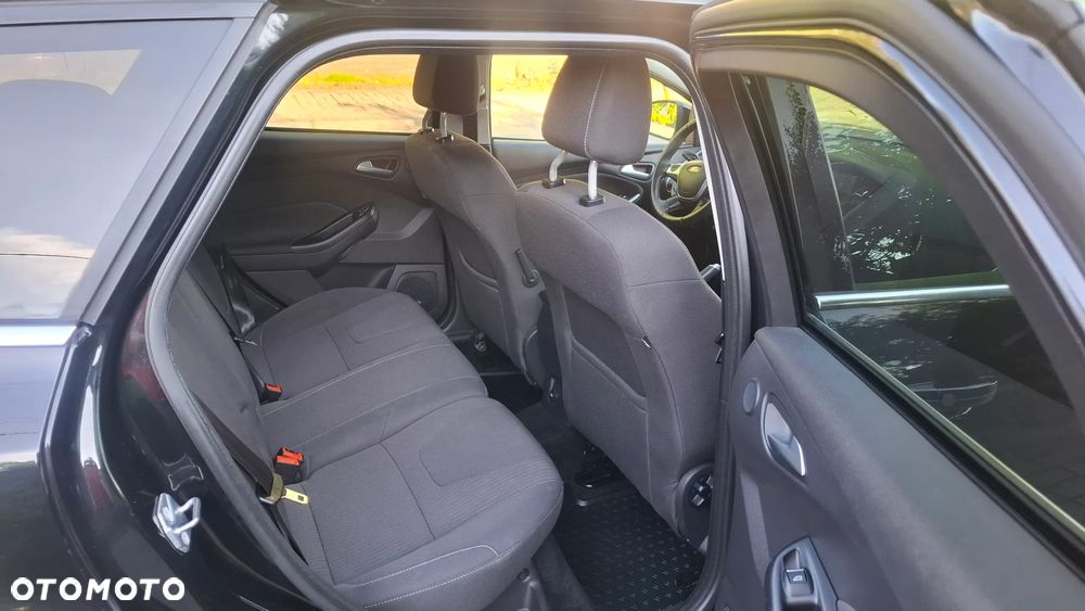 Ford Focus 1.0 EcoBoost Trend - 9