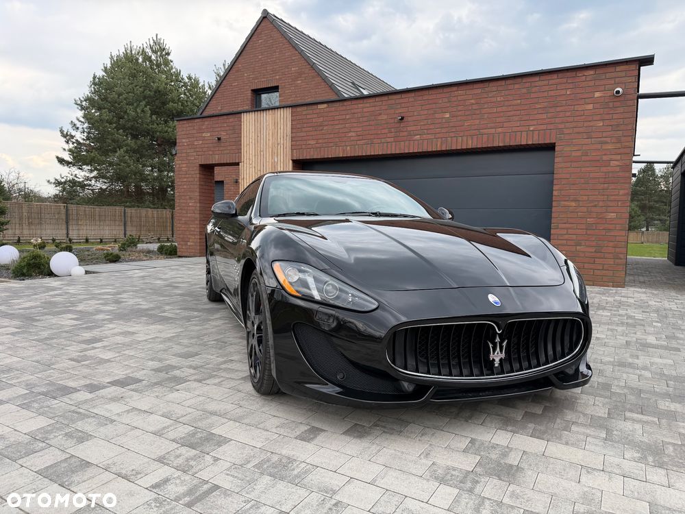 Maserati GranTurismo S Automat - 9