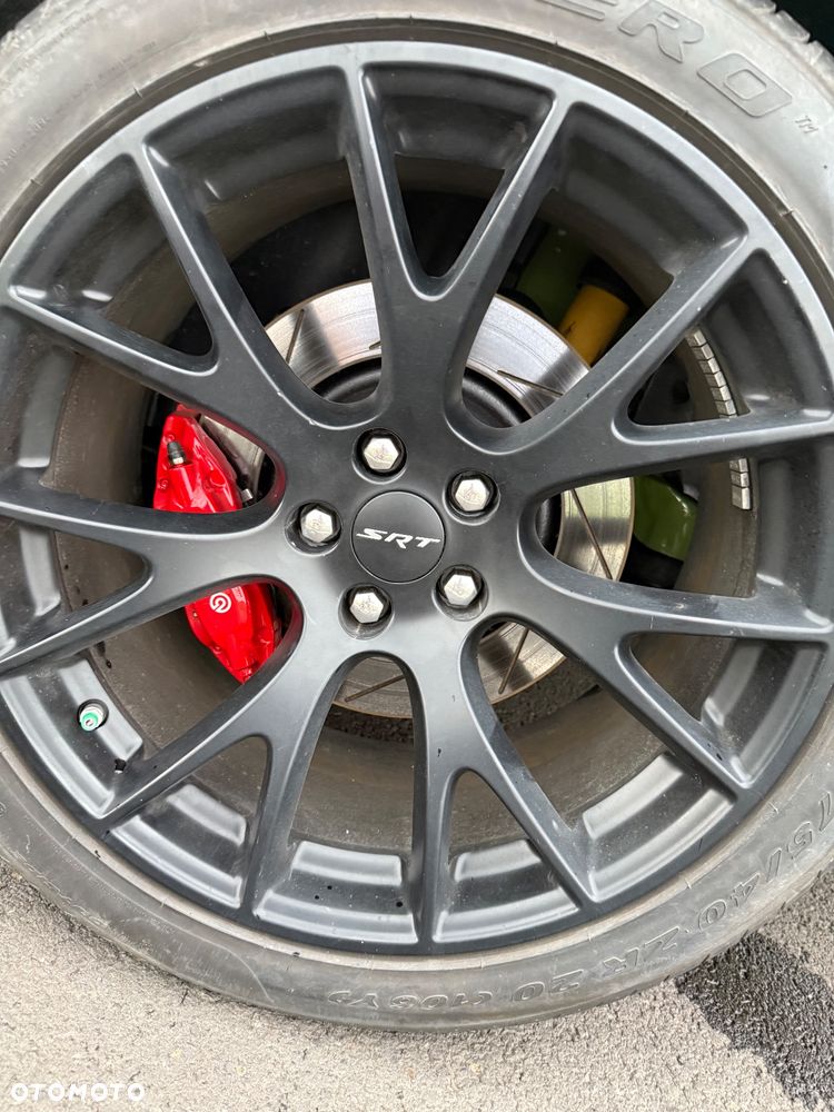 Dodge Challenger - 25