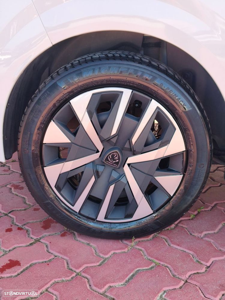 Peugeot 208 1.2 PureTech Active - 9