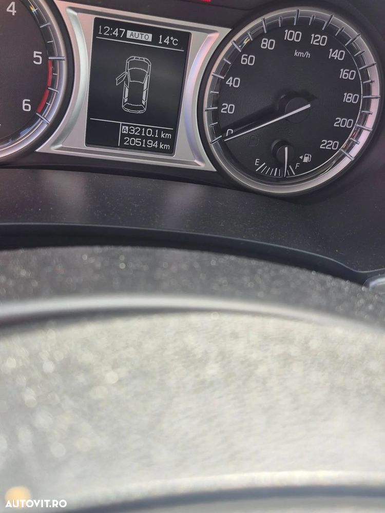 Suzuki Vitara - 9