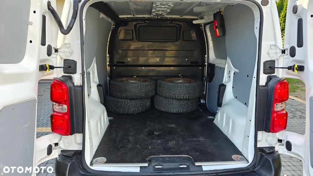 Opel Vivaro - 23
