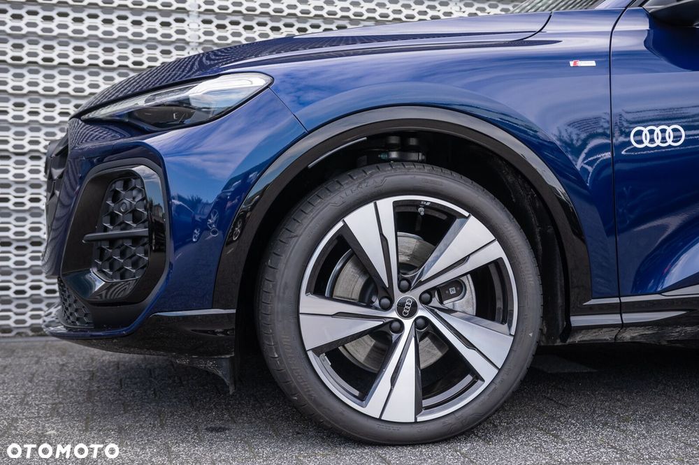 Audi Q5 Sportback - 6