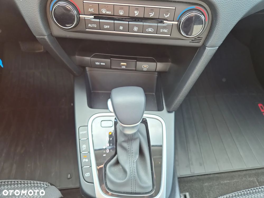 Kia Ceed 1.5 T-GDI M DCT - 18