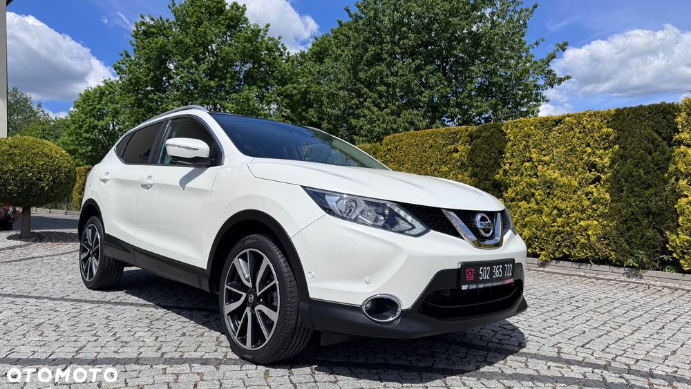 Nissan Qashqai 1.6 360 - 12
