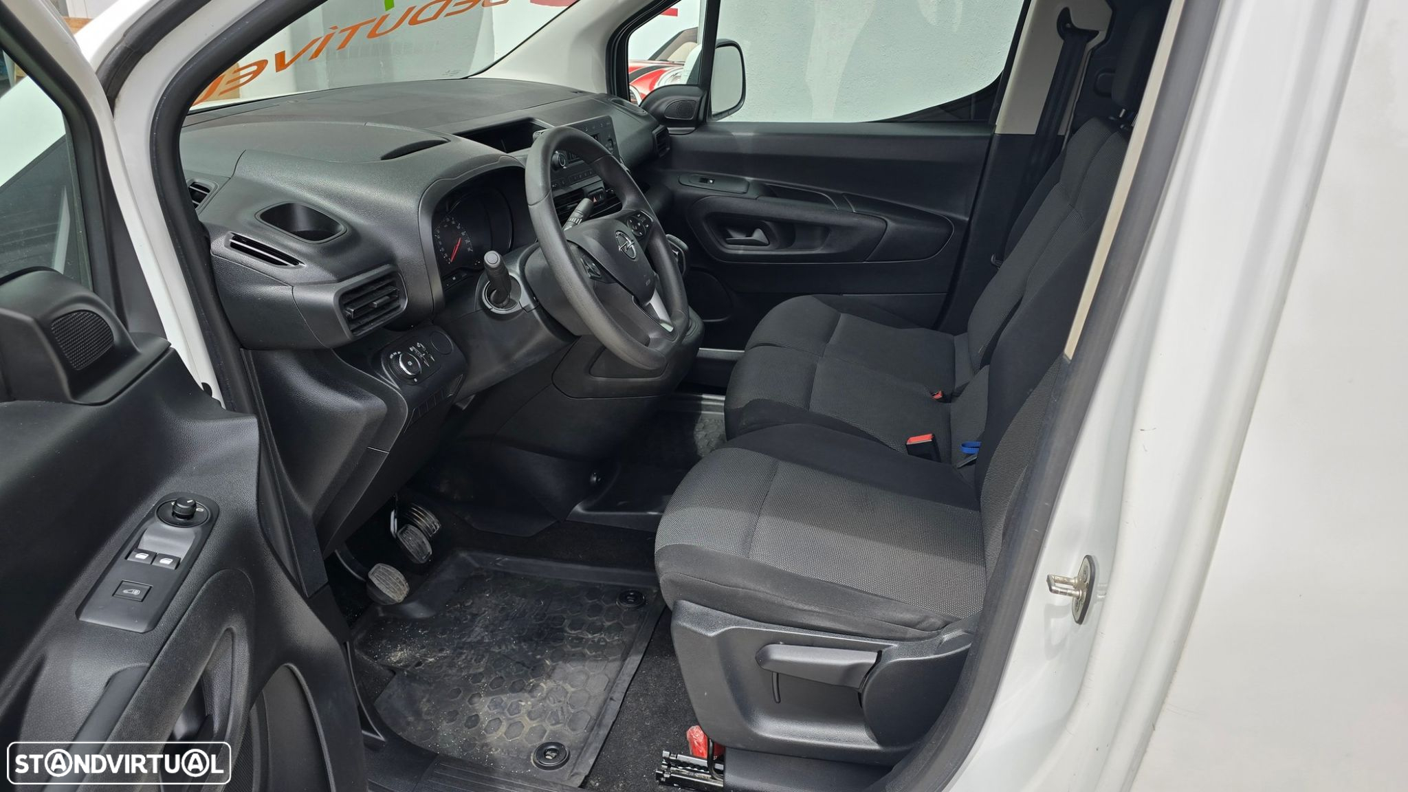 Opel Combo 1.5 CDTi L1H1 Edition Plus - 10