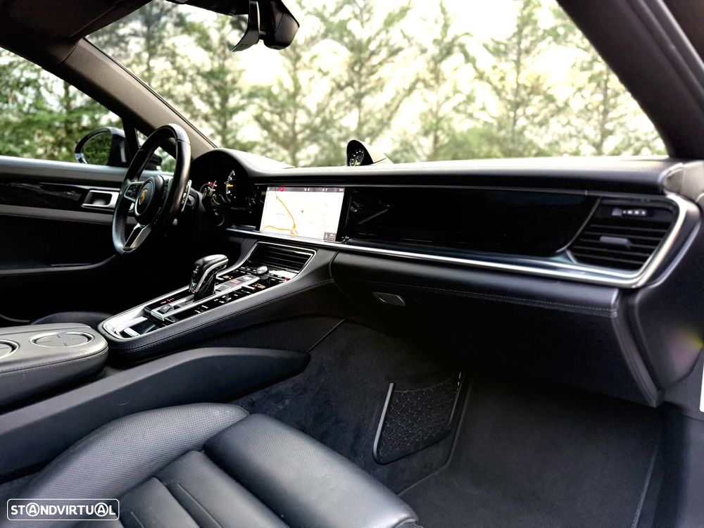 Porsche Panamera Sport Turismo 4 E-Hybrid Platinum Edition - 15