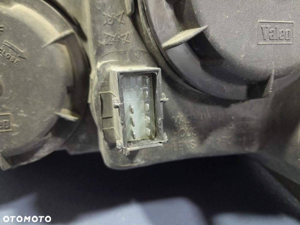 OPEL CORSA C LIFT REFLEKTOR LAMPA PRZÓD PRAWY EU - 4