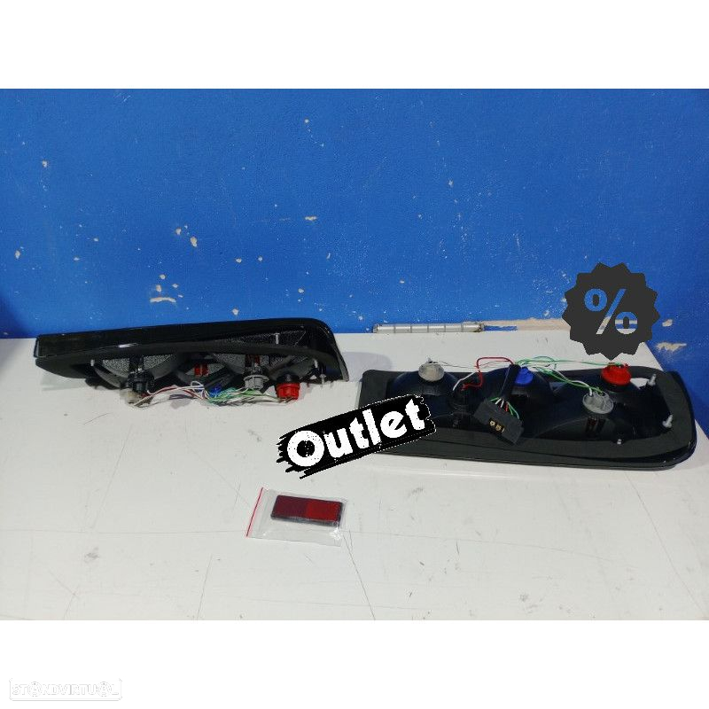 R145170C1 FAROLINS TRASEIROS BMW E30 82-87 VERMELHO PRETO - 4