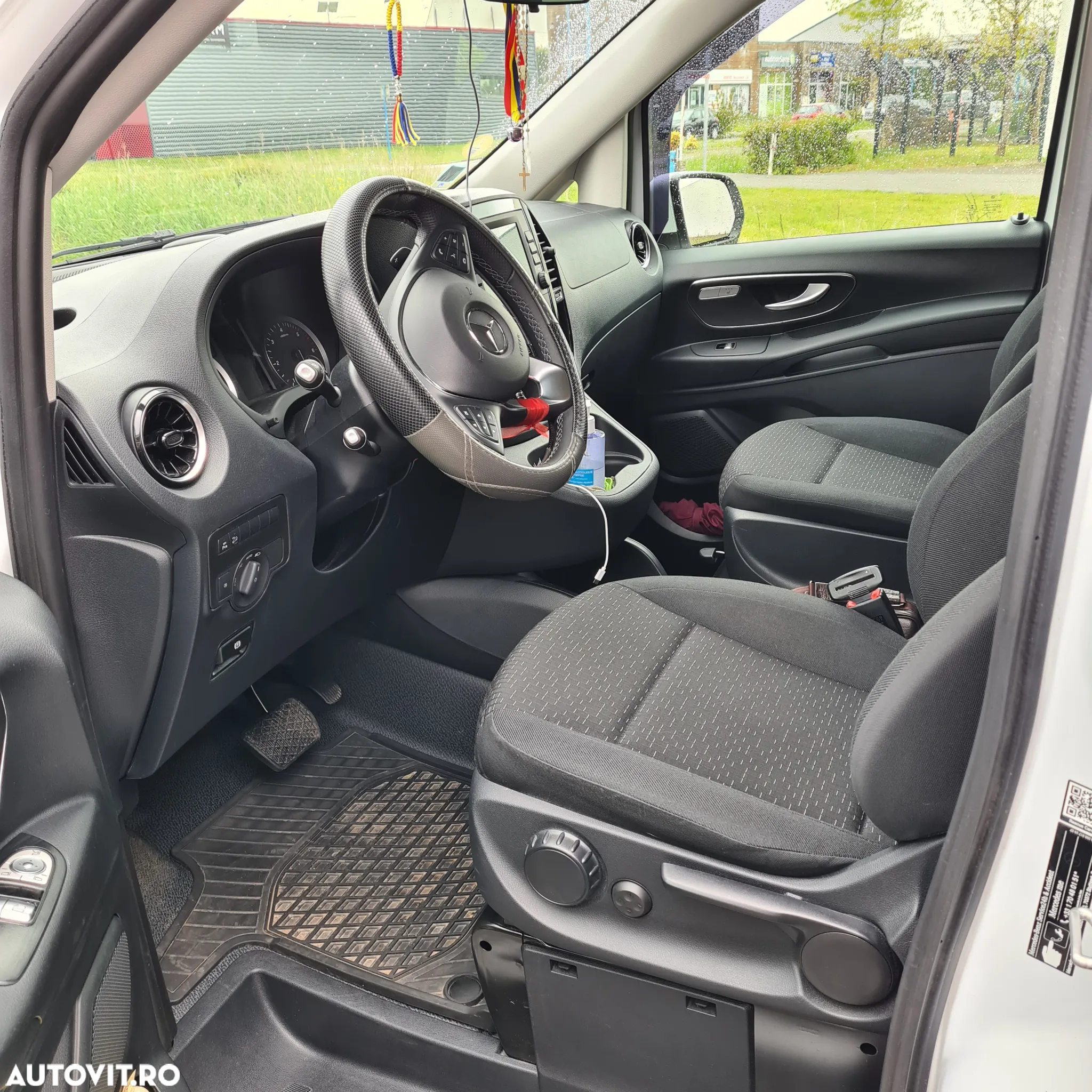Mercedes-Benz Vito Tourer Compact 119 CDI 190CP AWD 9AT SELECT - 5