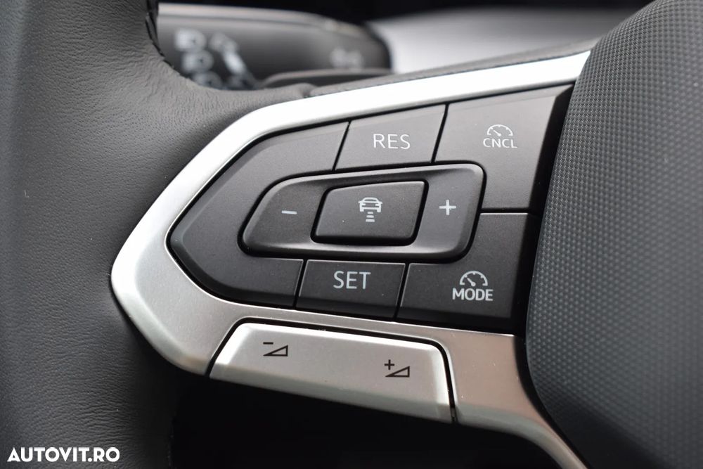 Volkswagen Golf 1.5 TSI eHybrid DSG PHEV Life - 23