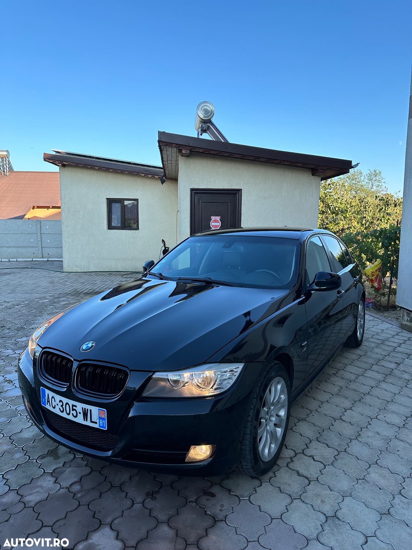 BMW Seria 3 330d xDrive DPF Touring Aut. Edition Exclusive - 3