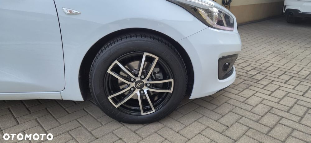 Kia Ceed 1.4 CRDi M - 14