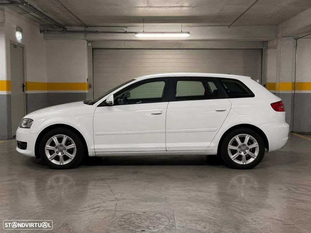 Audi A3 Sportback 1.6 TDI 102g DPF - 2