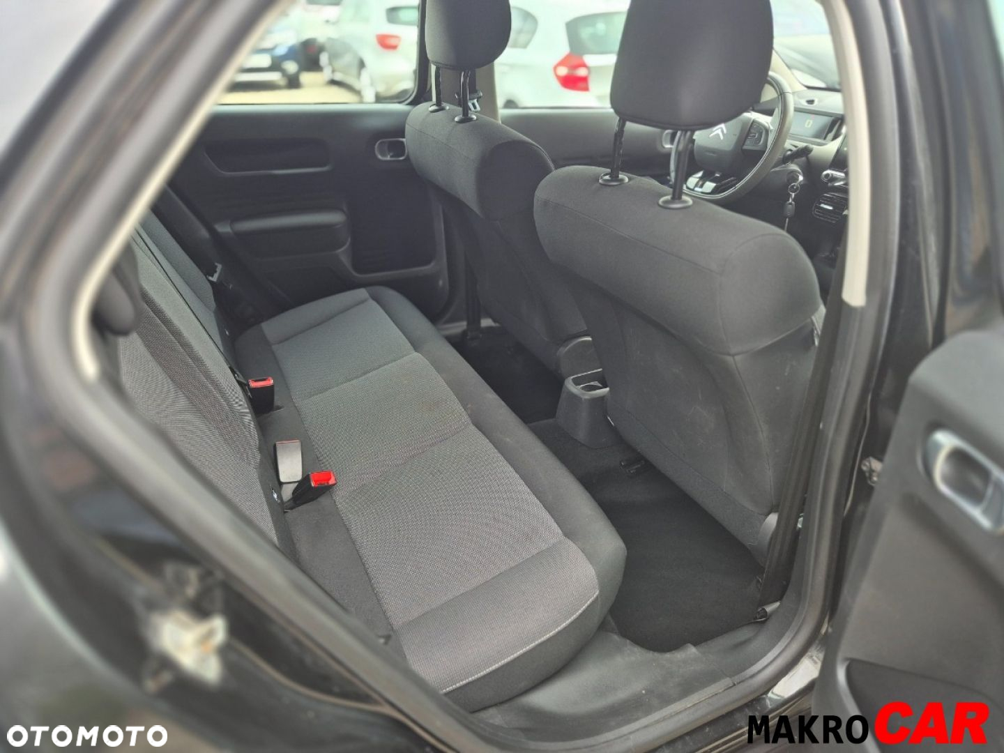 Citroën C4 Cactus - 13