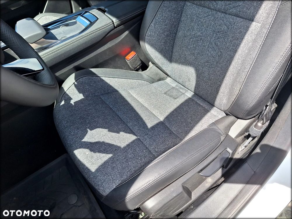 Renault Austral 1.3 TCe mHEV Techno - 9