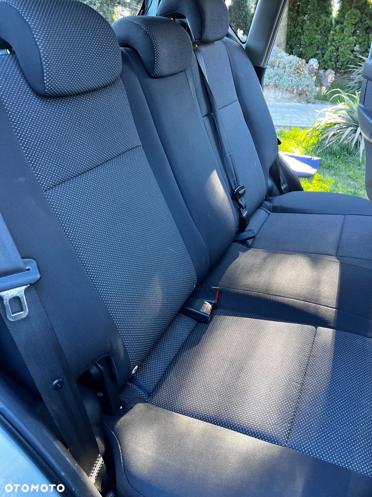 Chevrolet Aveo 1.2 16V Base - 13