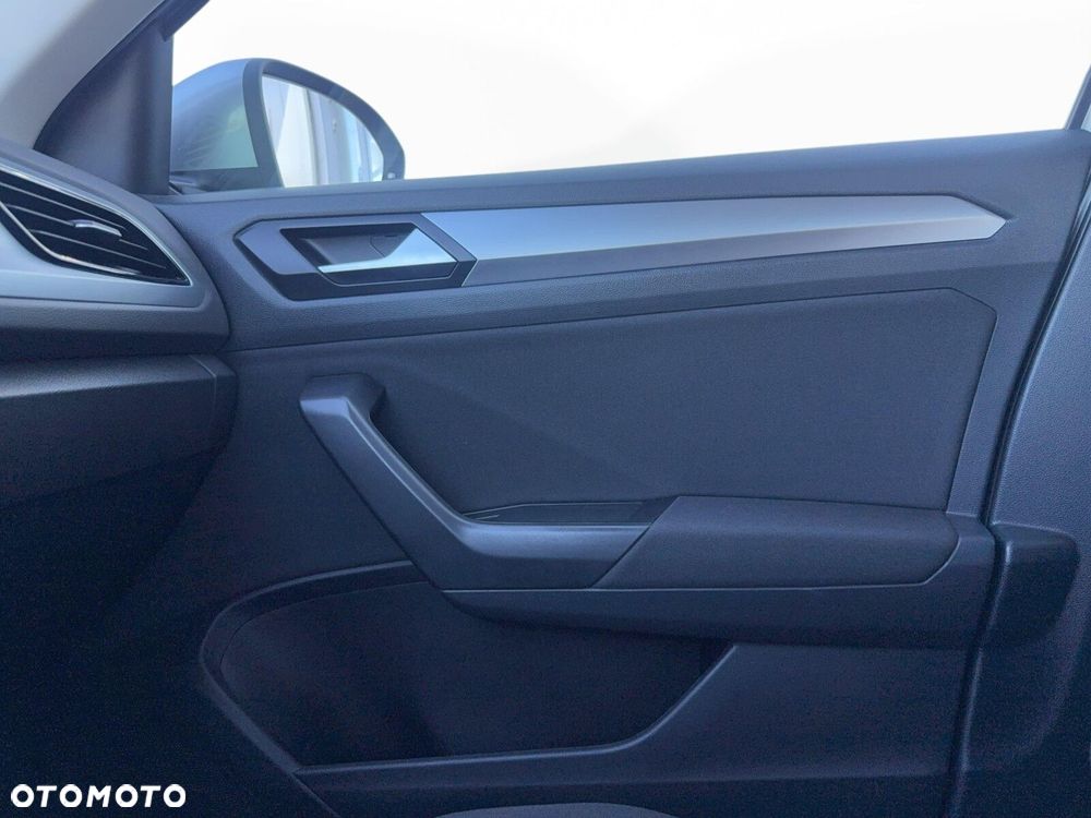 Volkswagen T-Roc 1.5 TSI Life - 26
