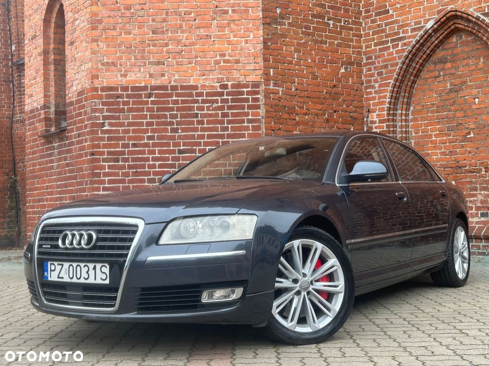 Audi A8 - 1