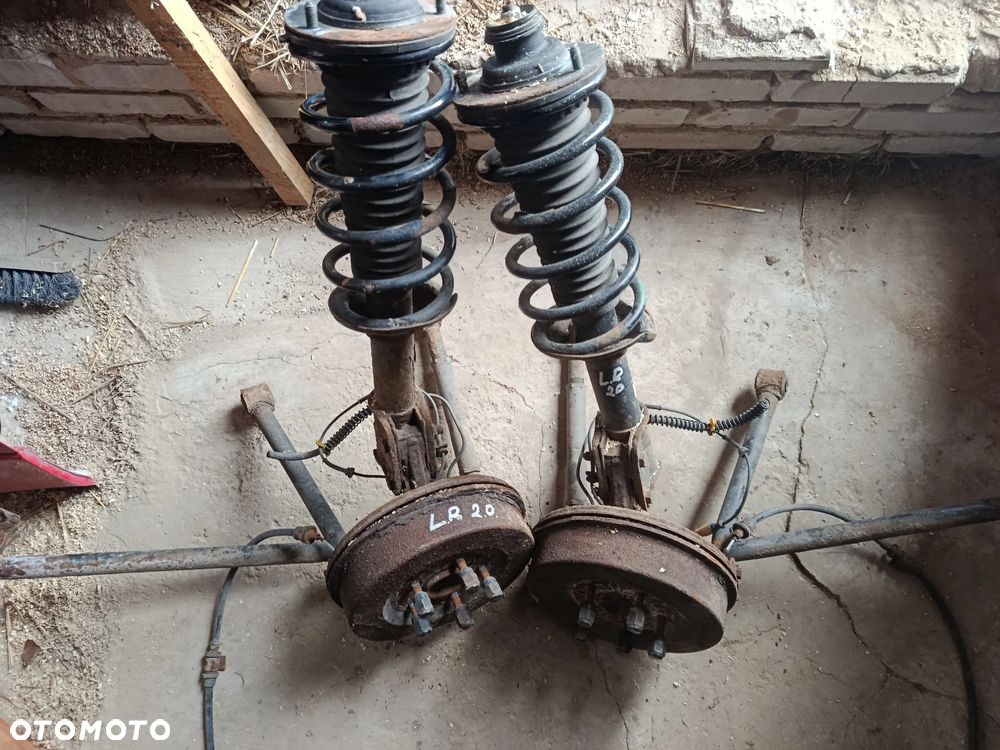 Zwrotnice amrotyzatory tył Land rover freelander 2.0TD4 - 1