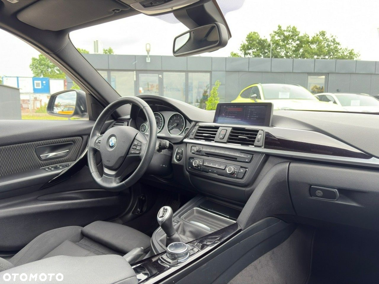 BMW Seria 3 - 14