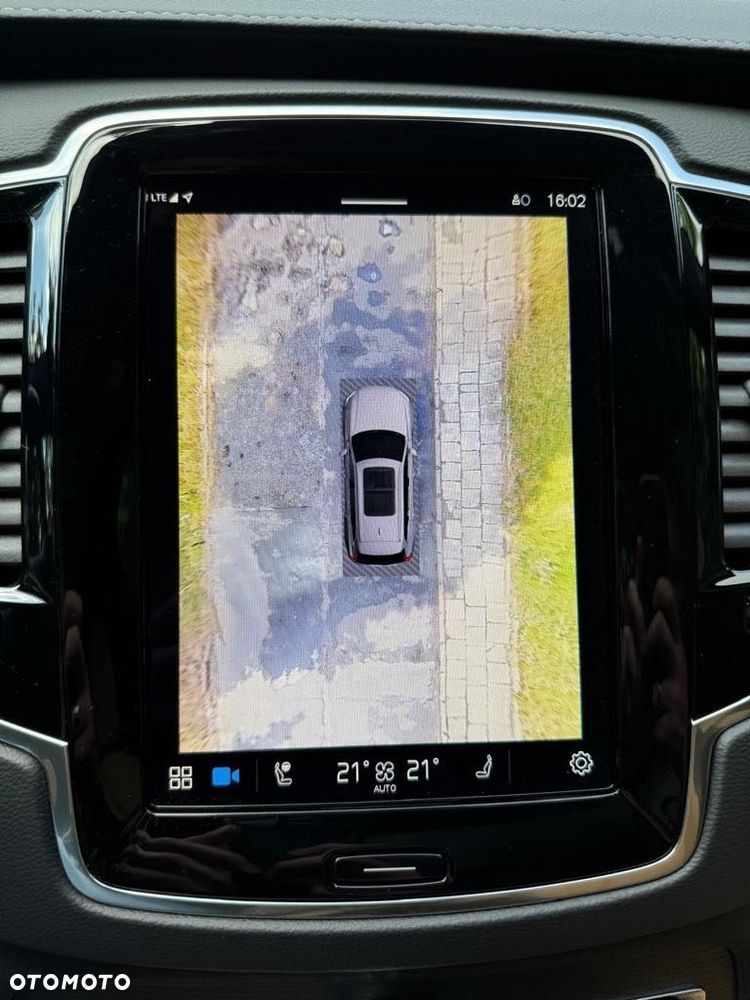 Volvo XC 90 T8 AWD Plug-In Hybrid Ultra Dark 7os - 14