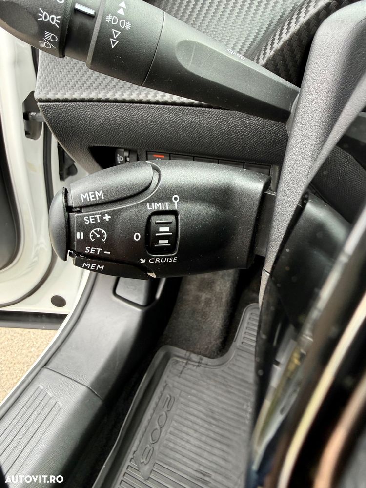 Peugeot 2008 1.5 BlueHDI STT Active - 13