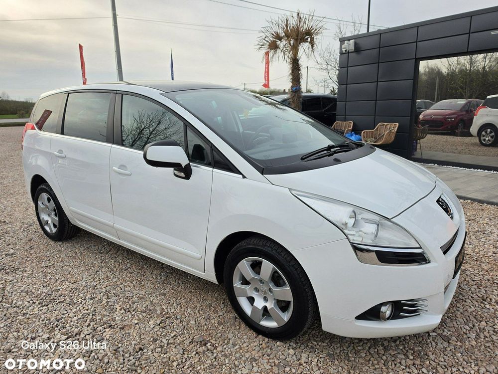 Peugeot 5008 - 9