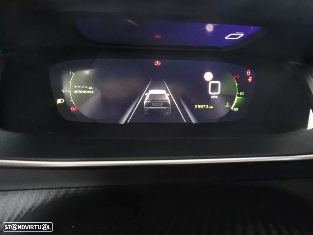 Peugeot 2008 - 32