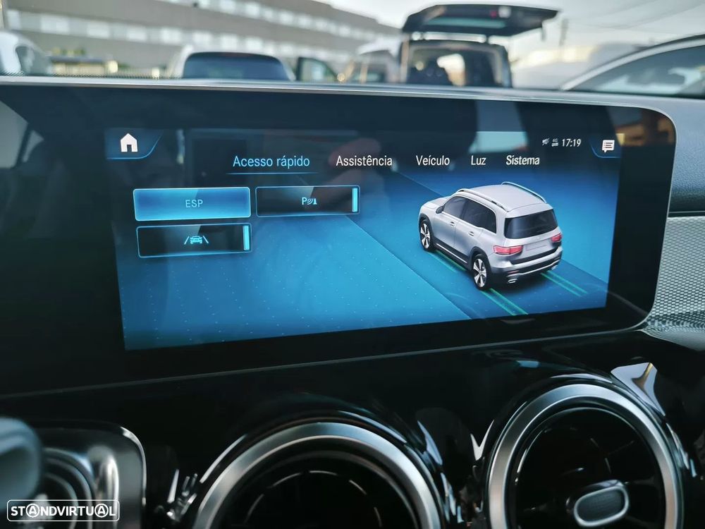 Mercedes-Benz GLB 180 d Style - 42