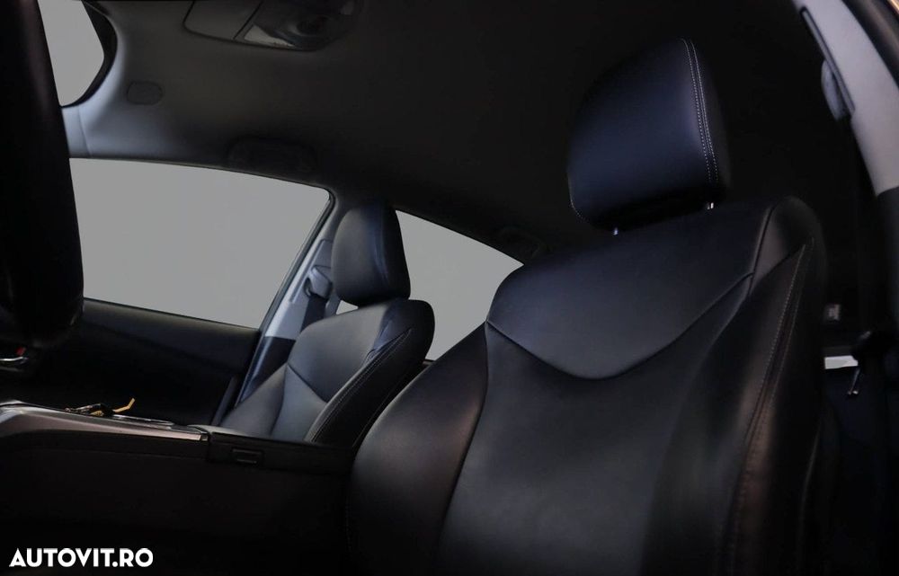 TOYOTA Prius 2020 — imagine 12