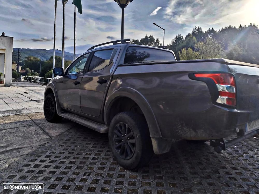 Mitsubishi L200 - 2