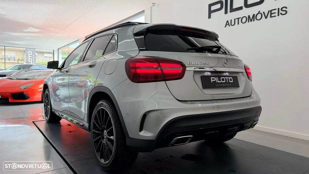 Mercedes-Benz GLA 250 4-Matic AMG Line - 7